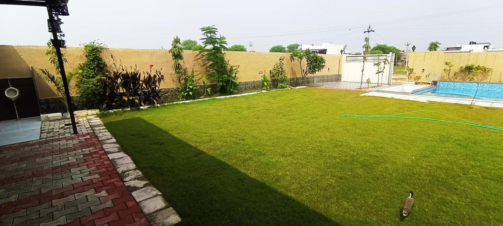 Suvarna Farm'S Hotel Watka Exterior photo